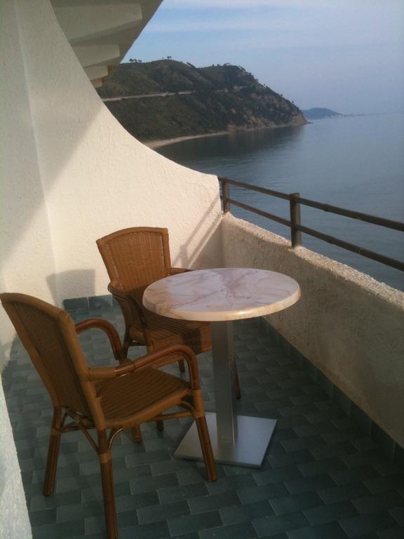 Hotel Sirena Castellabate Szoba fotó